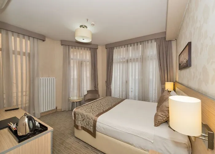 Hotell Galata La Bella 4*