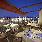 Galata La Bella Istanboel